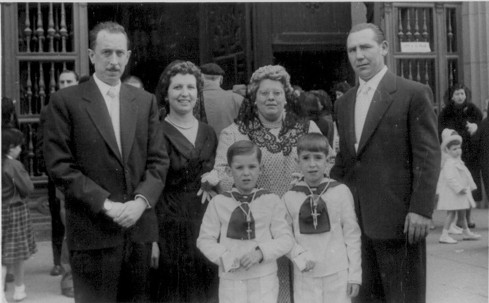Familia AntonioBernad-PilarinArilla